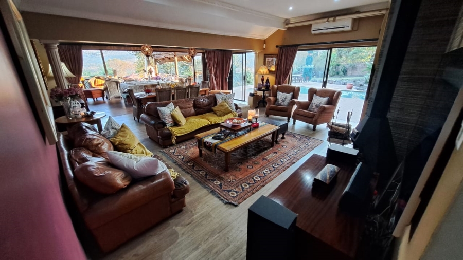 4 Bedroom Property for Sale in Nahoon Valley Park Eastern Cape